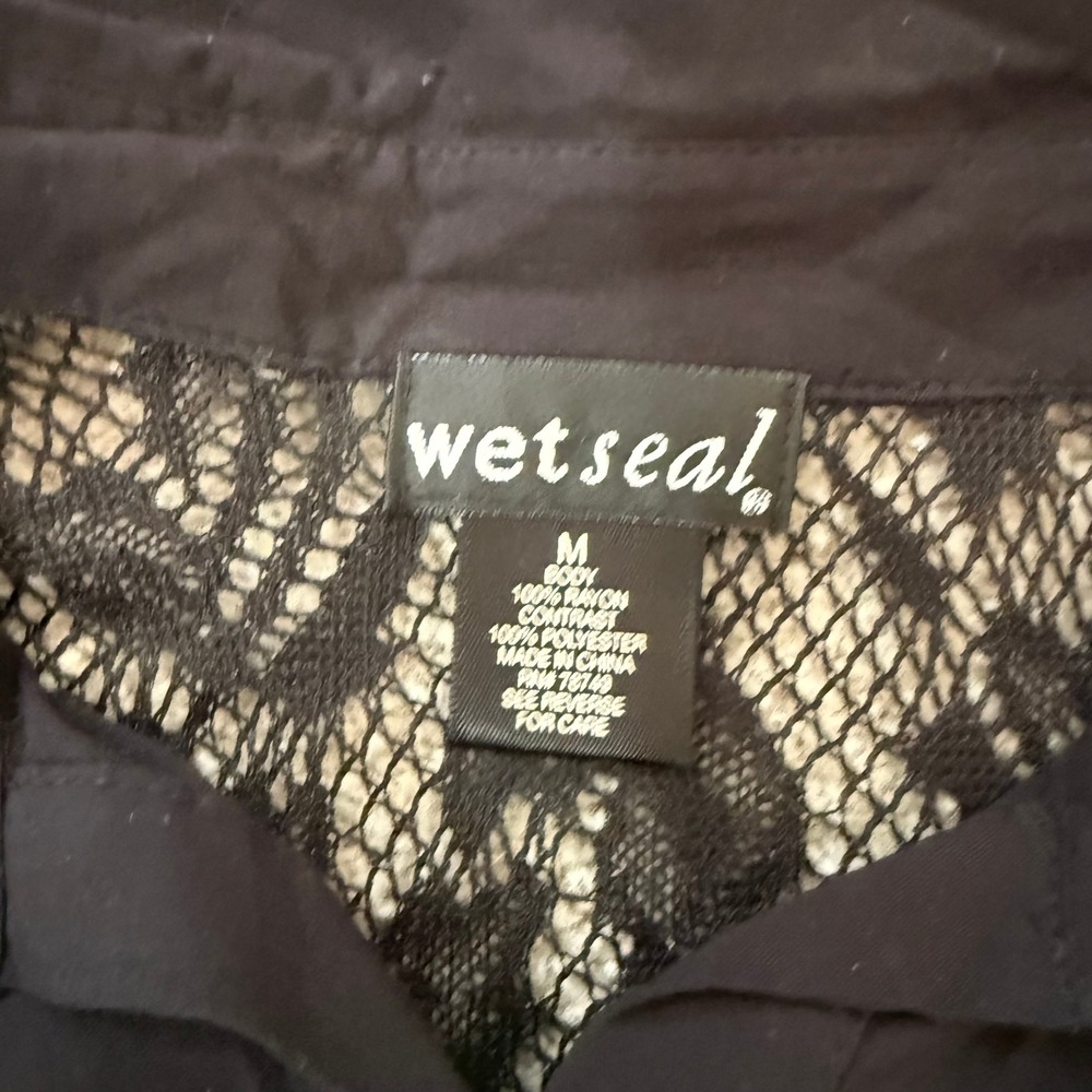 VTG Wet Seal Black Lace Collared Button Front Tie Waist Shirt‎ Womens Size M - Picture 6 of 10
